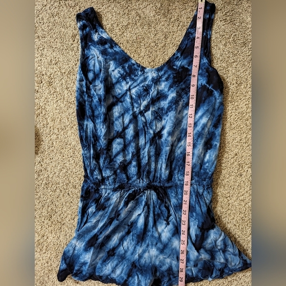 Sevengate Blue Tie Dye Shorts Romper Tie Waist Size Medium Pockets - Picture 10 of 11